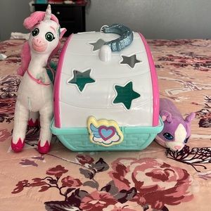 Girl toy bundle pet carrier